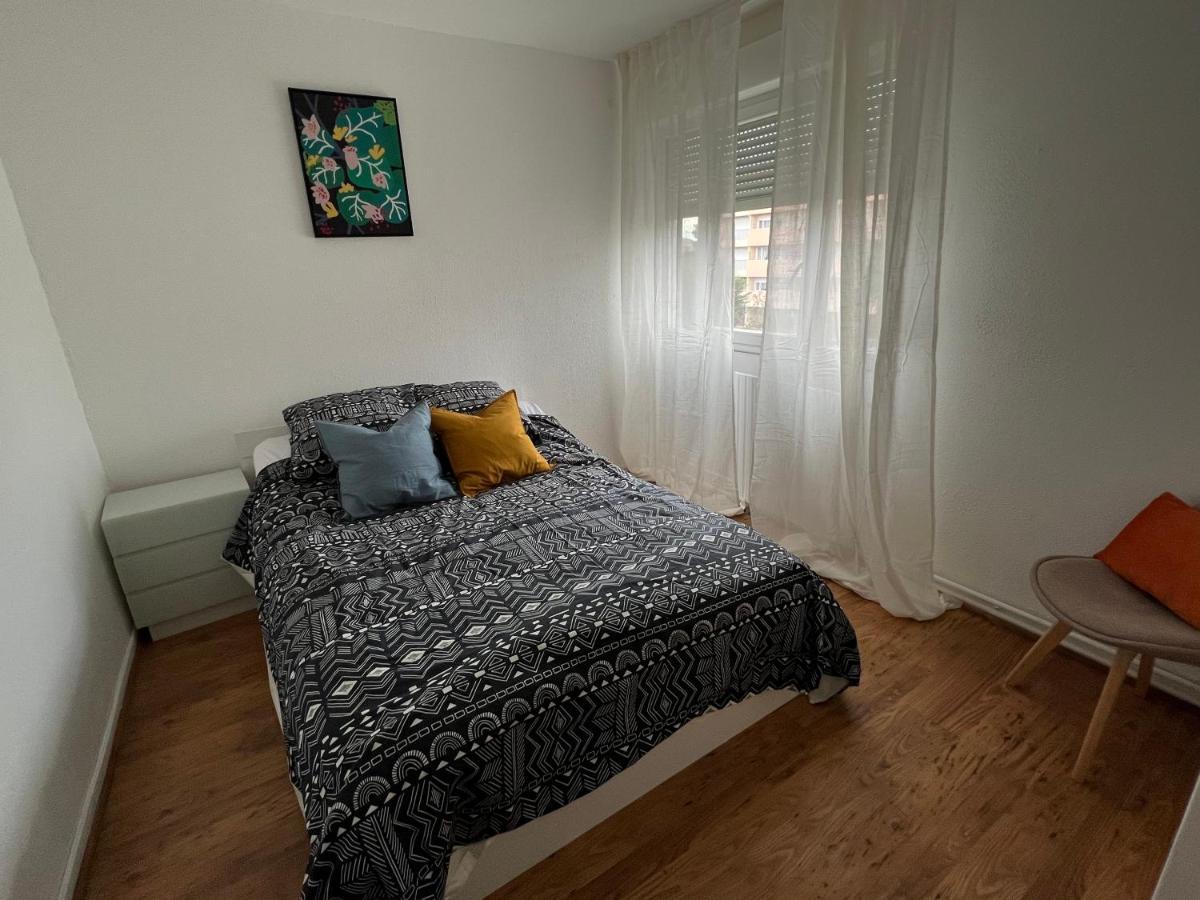 Mon Palmier Grand Appartement Parking Un-Sejour-A-Part Metz Eksteriør bilde