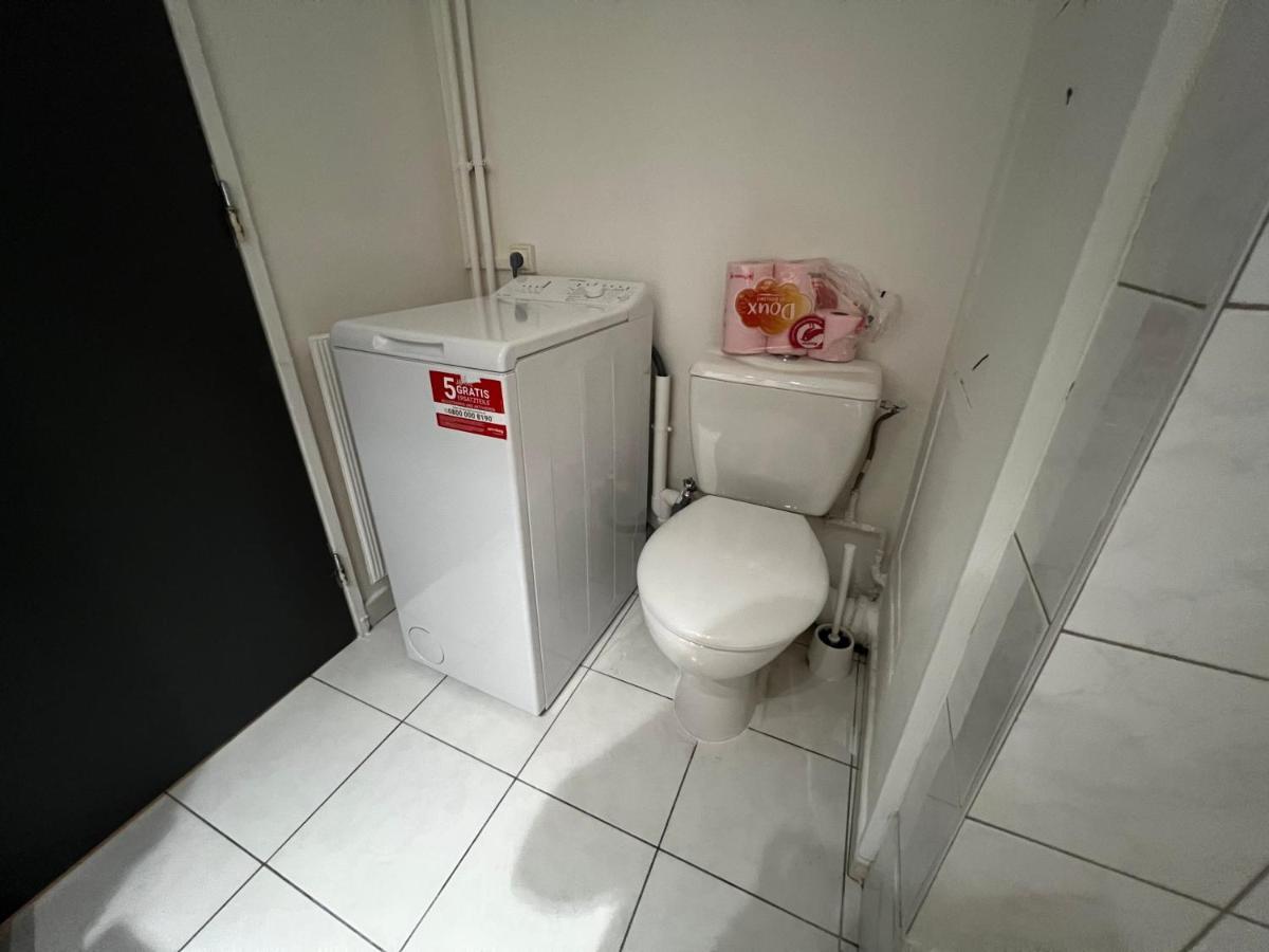 Mon Palmier Grand Appartement Parking Un-Sejour-A-Part Metz Eksteriør bilde