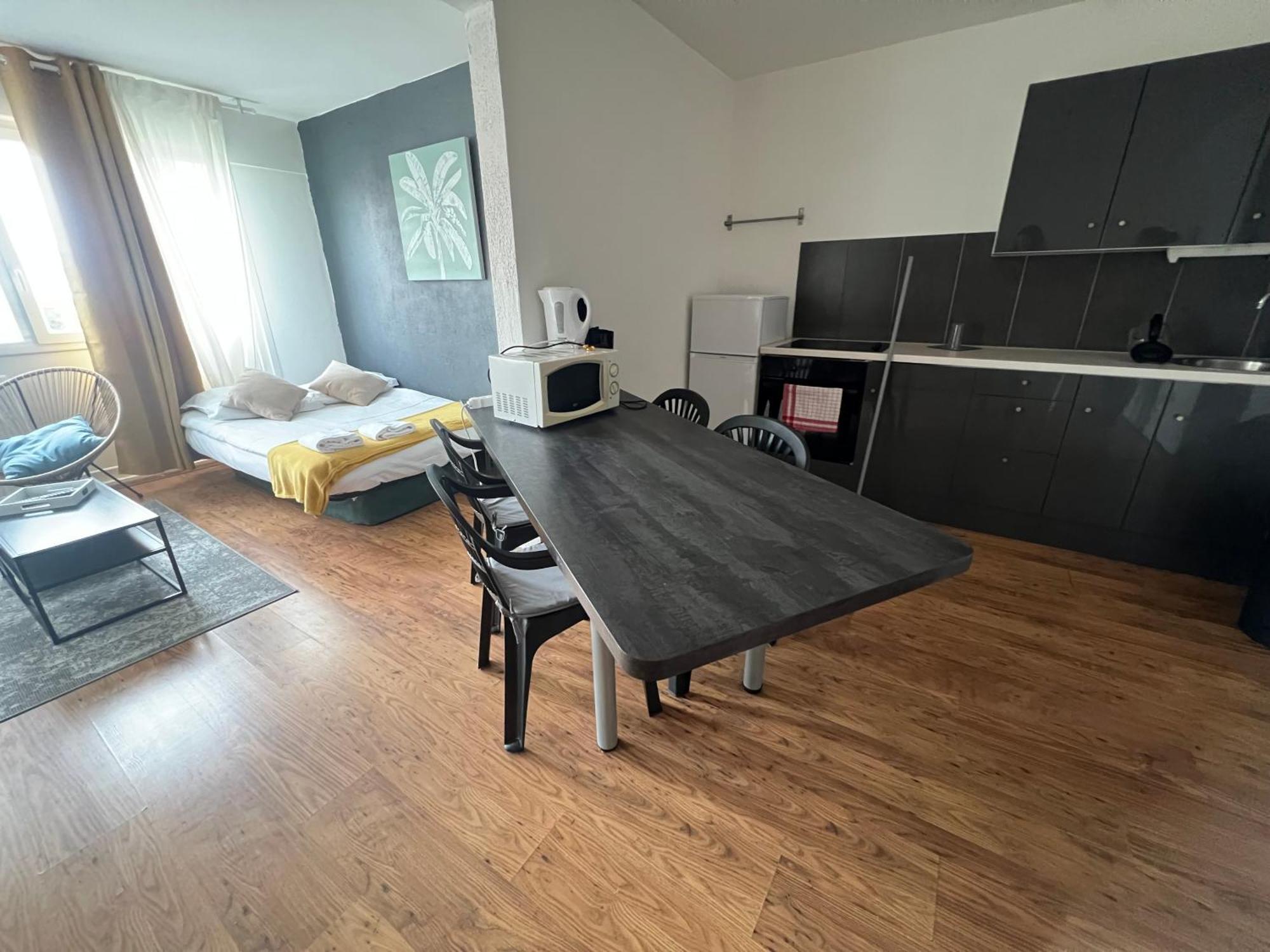 Mon Palmier Grand Appartement Parking Un-Sejour-A-Part Metz Eksteriør bilde